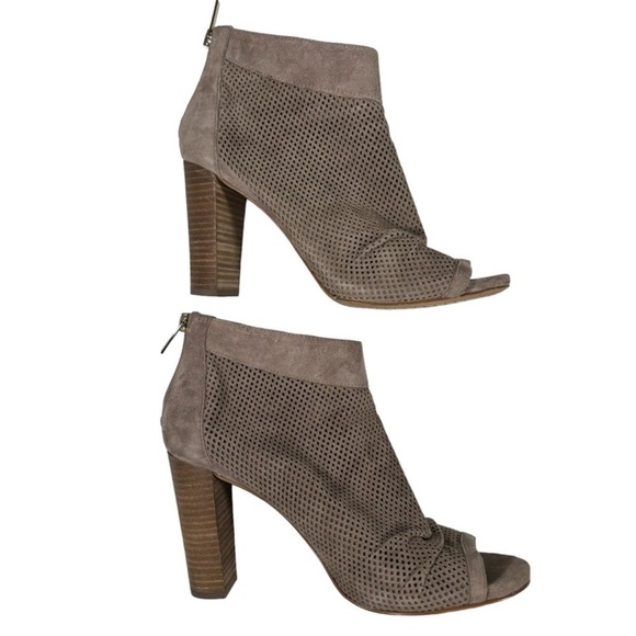 Vince Camuto Cosima Ankle Bootie Suede Open Toe Stacked Heel Women's Size 8 - Picture 7 of 10